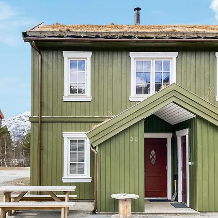 Lovely In With Wifi Holiday home